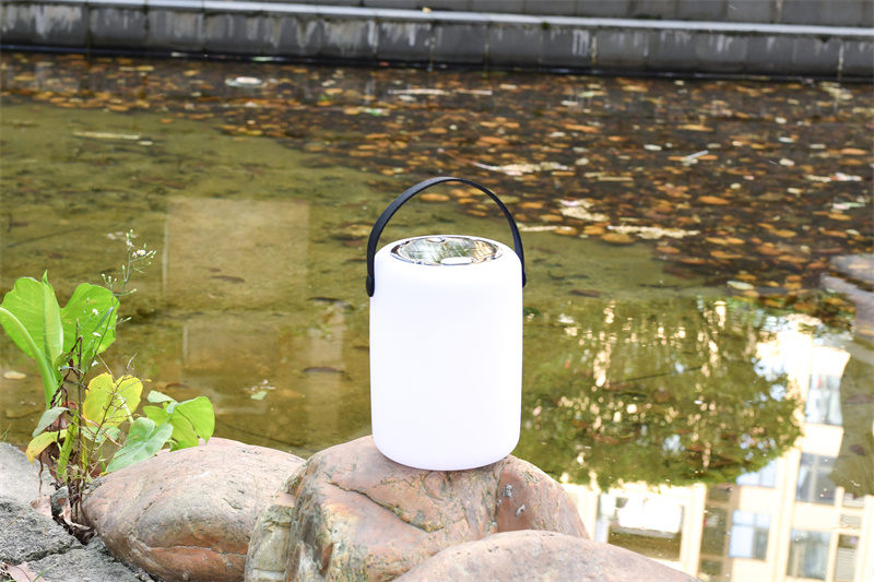 Solar Lanterns | Plastic Solar Lanterns | Light Venus