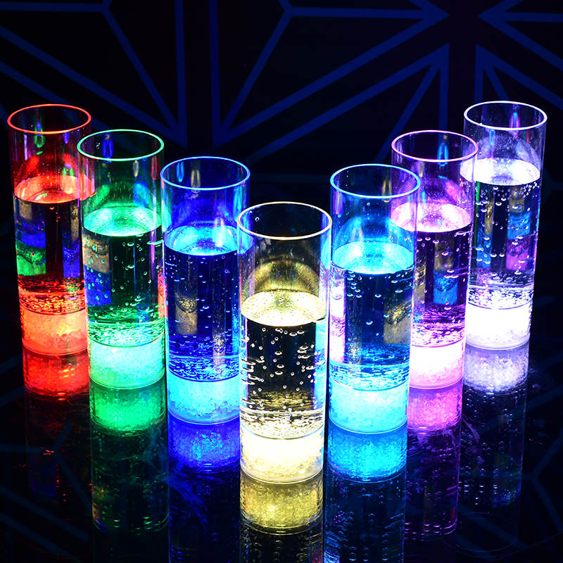 LED Light Up Long Drink Glass Makes Holiday Gathering Special and Unique | Light Venus